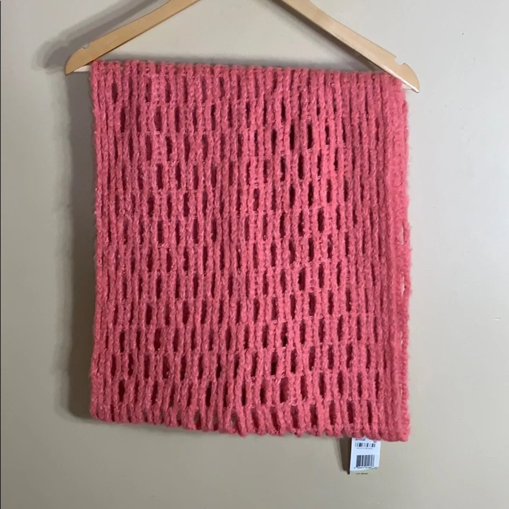 Collection 18 pink winter scarf NWT